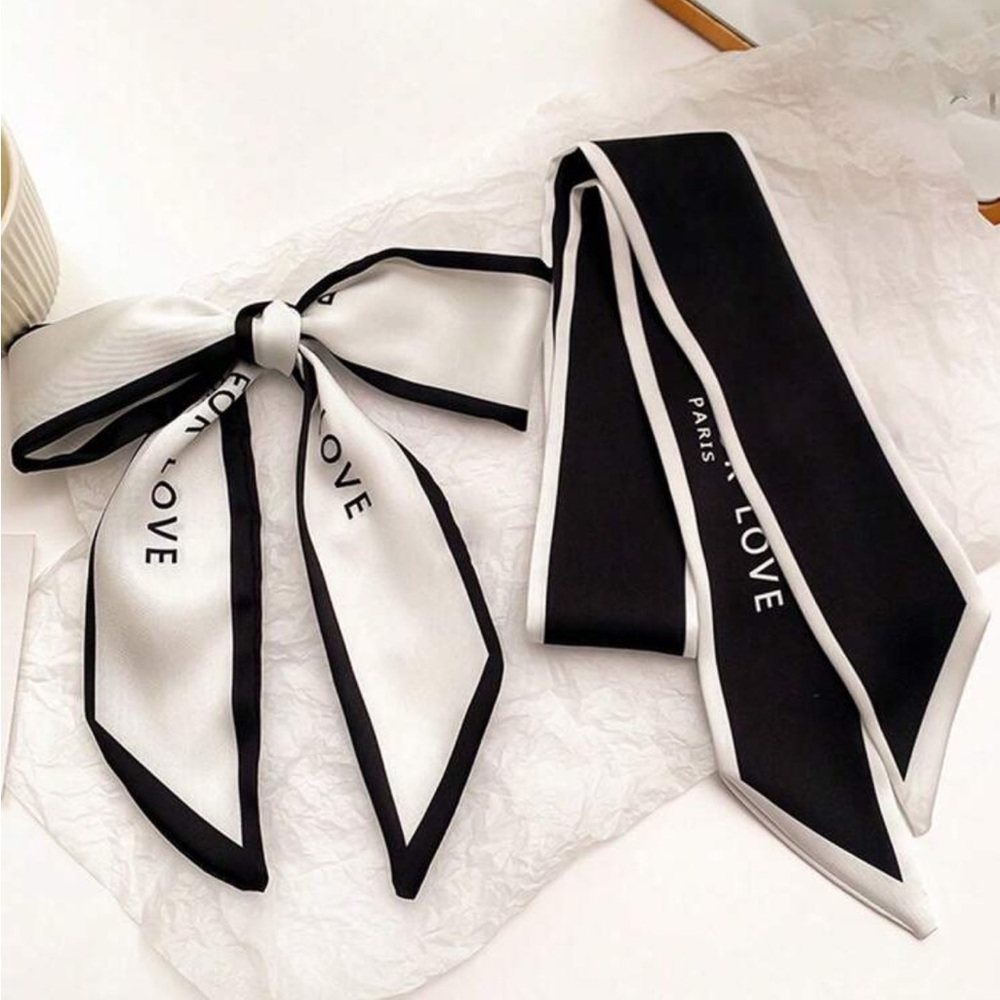 🖤NEW Set of 2 Classic Black/White Fashion Twilly’s🖤